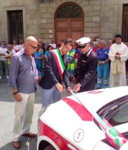 Santa_Fiora_Polizia_Municipale_nuova_auto_taglio_nastro